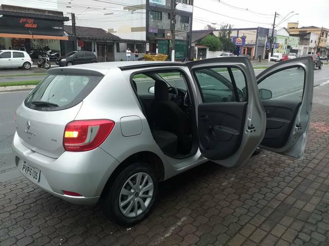 Sandero Authentique 1.0 flex - Foto 4