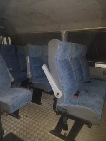 Vendo ou troco sprinter - Foto 3