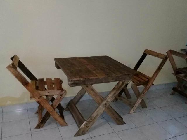 Conjuntos de mesas e cadeiras - Foto 2