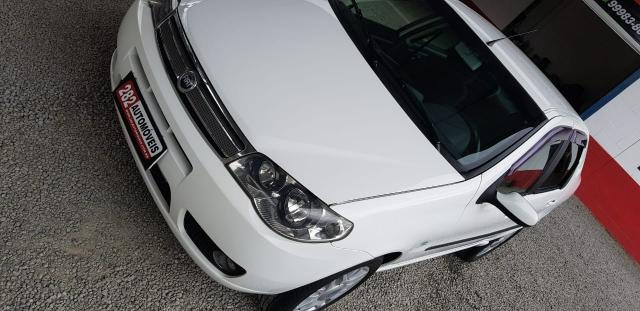 Fiat Siena HLX 1.8 Completo 2007 - Foto 11