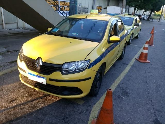 Renault - Logan - Foto 3