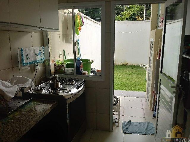 Vendo casa em condomínio com 3 quartos e 3 vagas no Eusébio - Foto 3