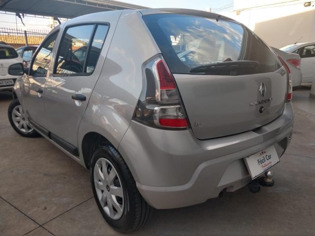 RENAULT SANDERO 2013/2014 1.6 EXPRESSION 8V FLEX 4P MANUAL - Foto 4