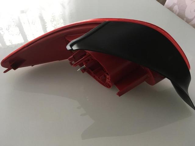 Sinaleira Traseira Peugeot 206 Valor muito abaixo pra vender logo! - Foto 5