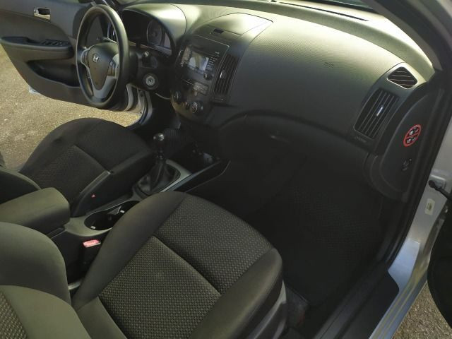 Hyundai I30 2.0 2010 - Foto 5