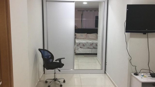 Aluga-se apartamento semi-mobiliado em boa viagem, 03 quartos incluso taxas - Foto 16