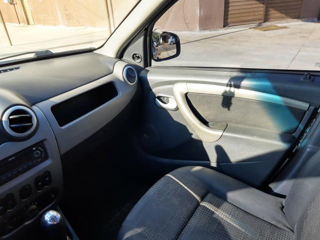 Vende-se Sandero Expression 1.0 16V - Foto 4