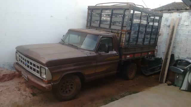 Vendo F1000 Boiadeira Muita Conservada - Foto 2