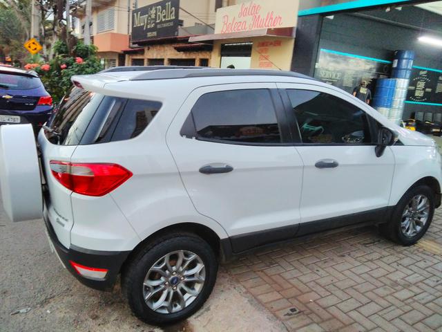 Ford Ecosport freestyle 1.6 2014