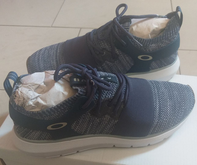 oakley jupiter tenis