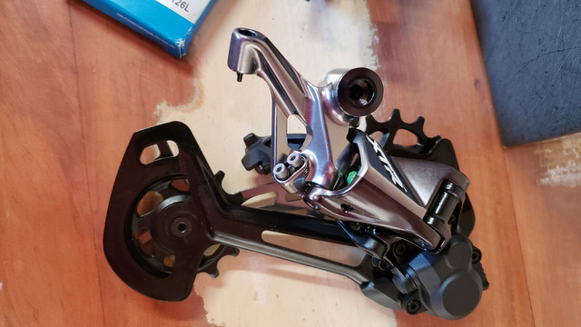 Grupo Shimano 12v XTR / XT
