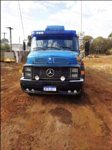 CAMINHÃO MERCEDES-BENZ 1313 1985