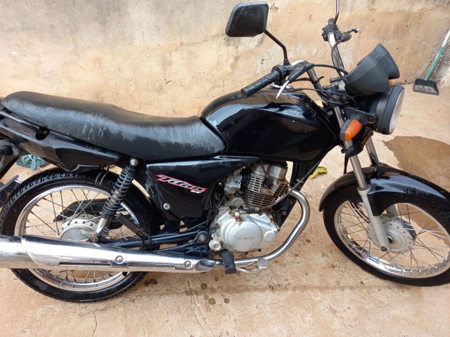 HONDA TITAN ES 150 PRETA
