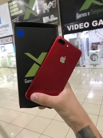 iPhone 7 Plus vermelho com 128g // sucesso