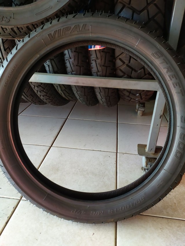 Pneu moto 80 100 18 vipal sem câmara - Foto 4