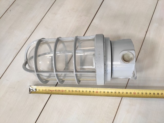 Luminária Blindado 100w soquete E-27 - Foto 3