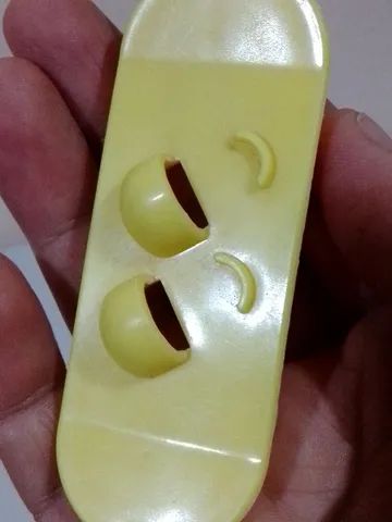 Base suporte com rodinhas para bonecas Polly com sapatos - Foto 3