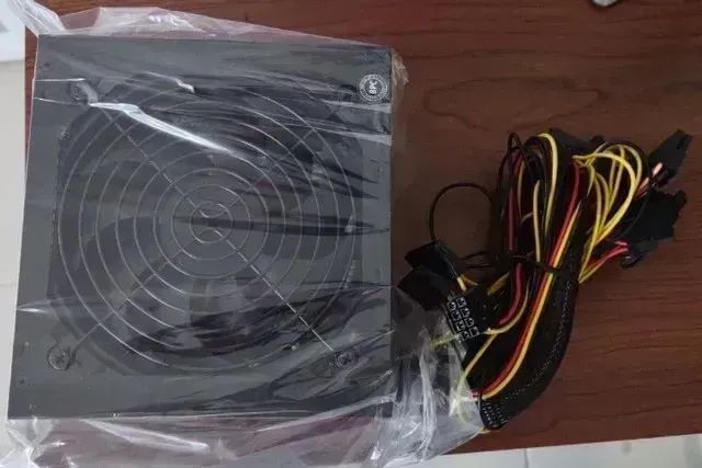 Fonte Gamer Atx 500w Real Pfc Ativo Bivolt Automático com embalagem reforçada - Foto 6