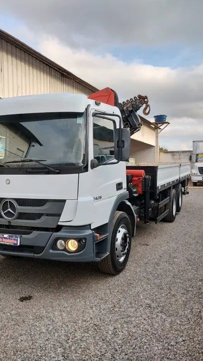 MBENZ ATEGO 2426  MUNCK GUINDASTE MADAL PALFINGER PKB 15 500