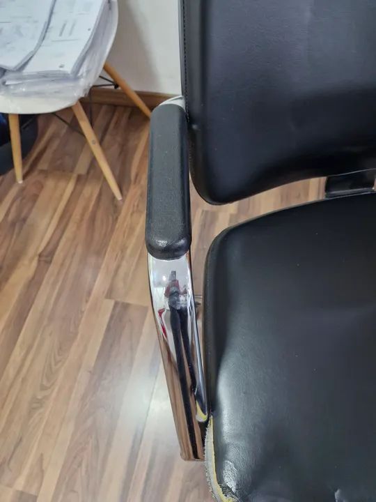 Cadeira de escritório para pessoas grandes e/ou obesas - Foto 3