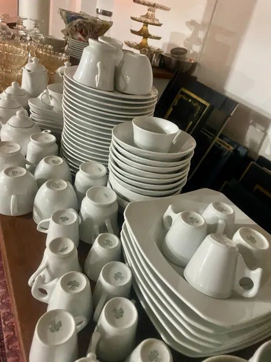 Louças em porcelana branca e diversos... - Foto 5