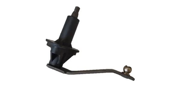 Pivo Limpador A20 C20 D20 D40 1985 A 1996 Direito Dyna