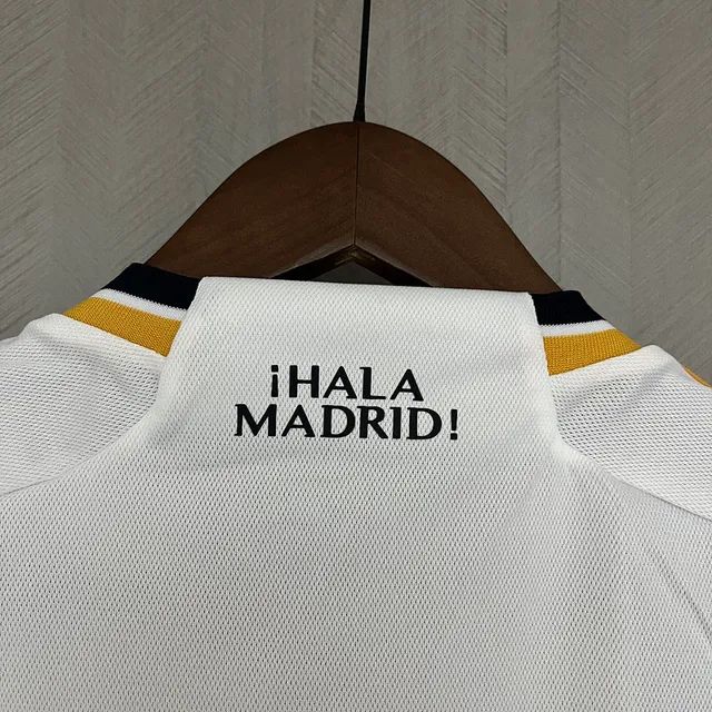 Kit infantil do real Madrid 23/2024 entrega sem taxas em Goiânia e região  - Foto 5