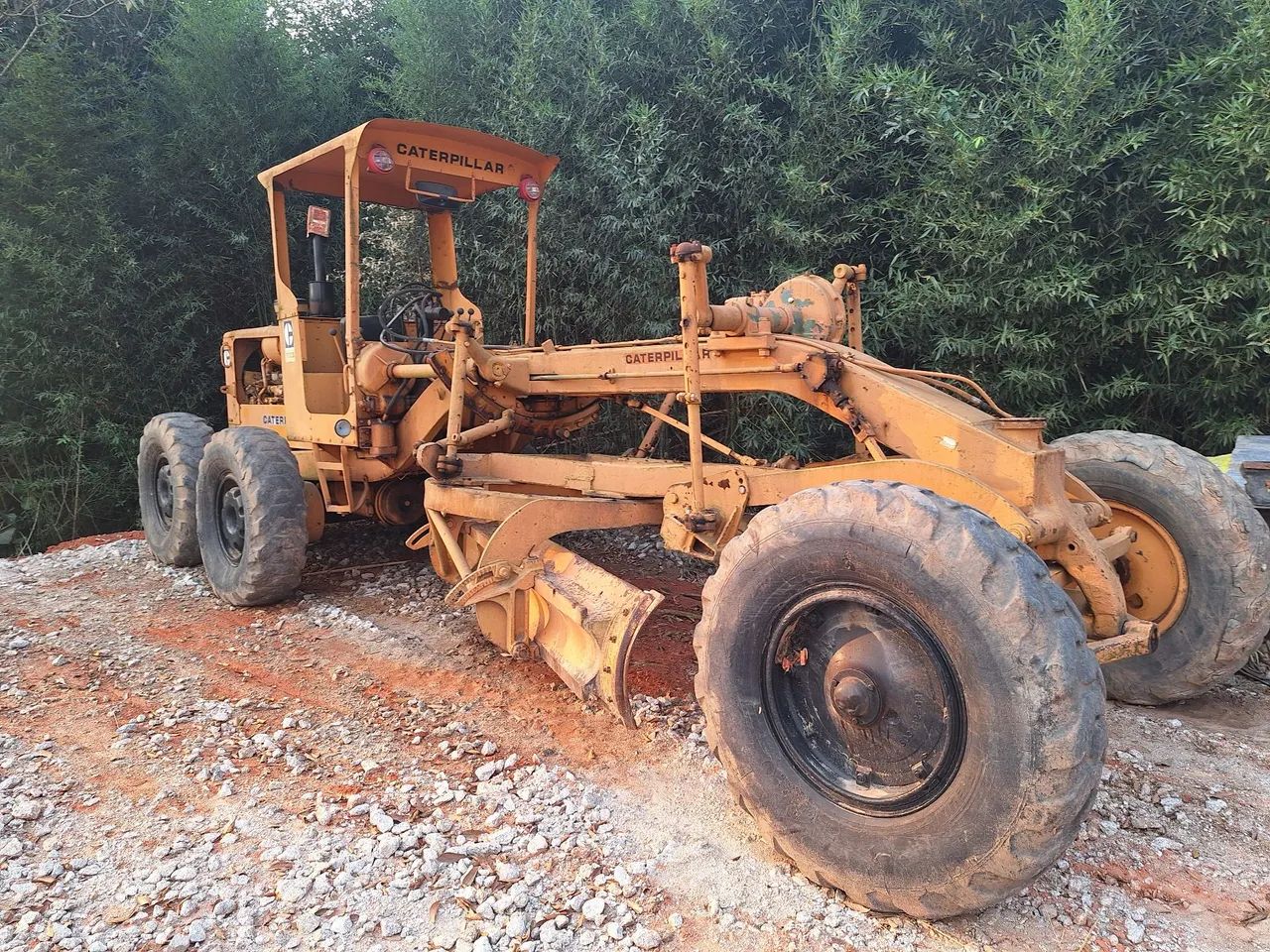 PATROL CATERPILLAR 120B ANO 1980