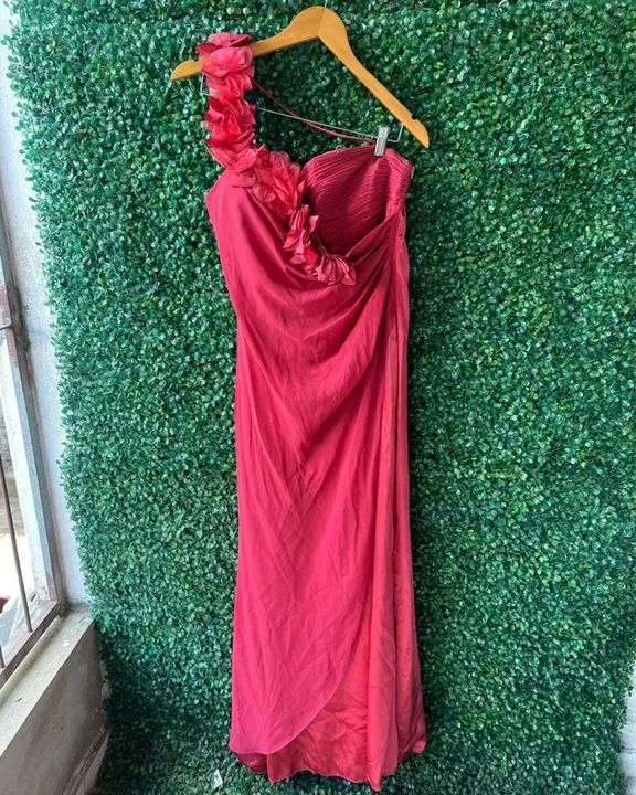 VESTIDO DE FESTA VERMELHO