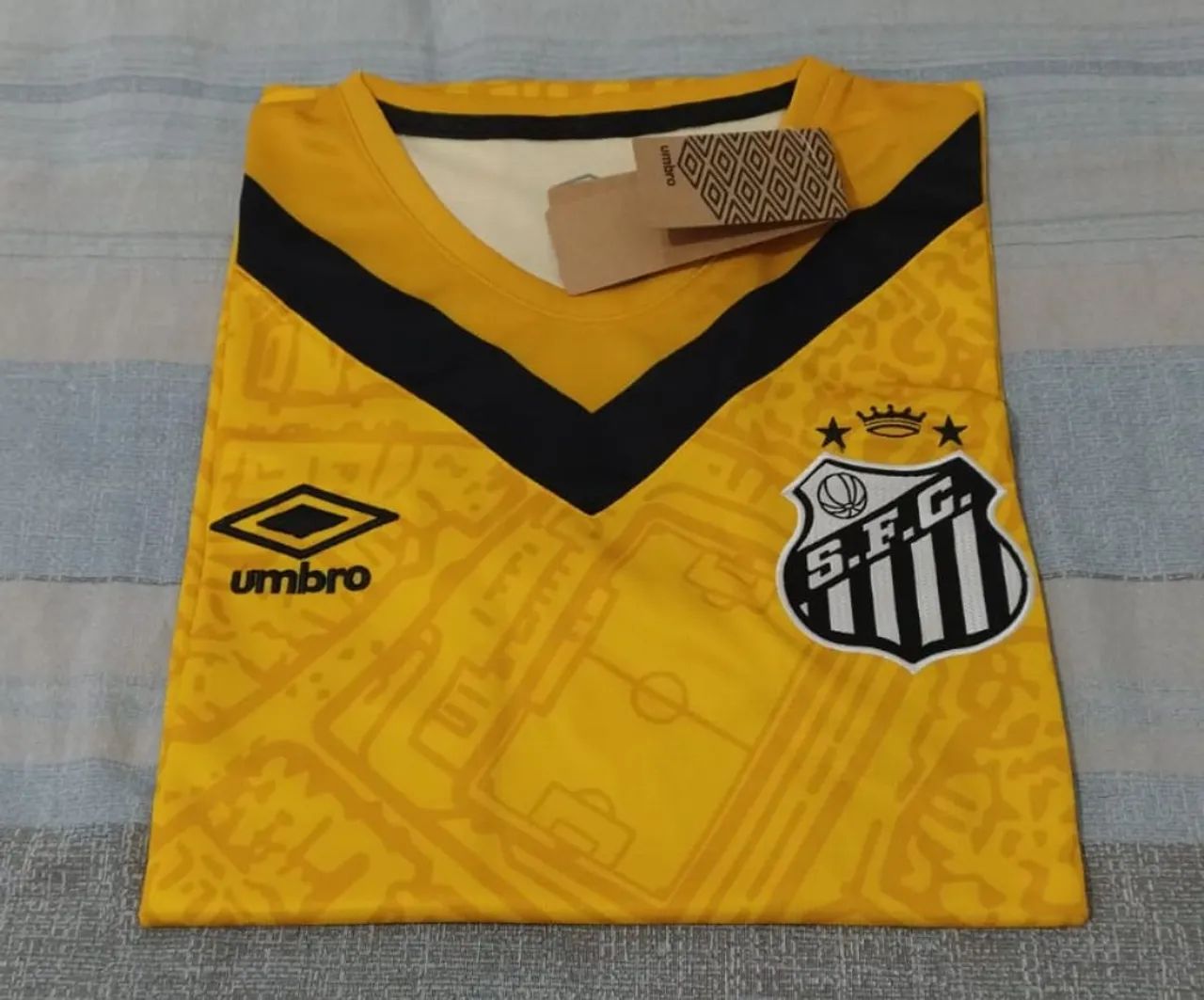 Camisa de Futebol Santos- Umbro -  Tamanho M. G.GG Nova