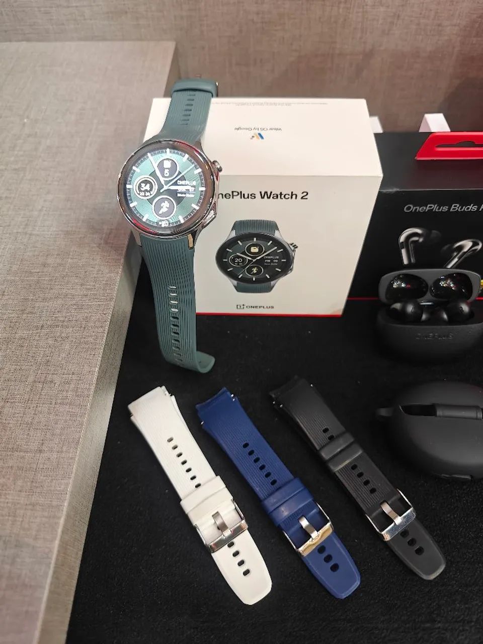 OnePlus Watch 2 - Smartwatch WearOS NFC Tela Amoled