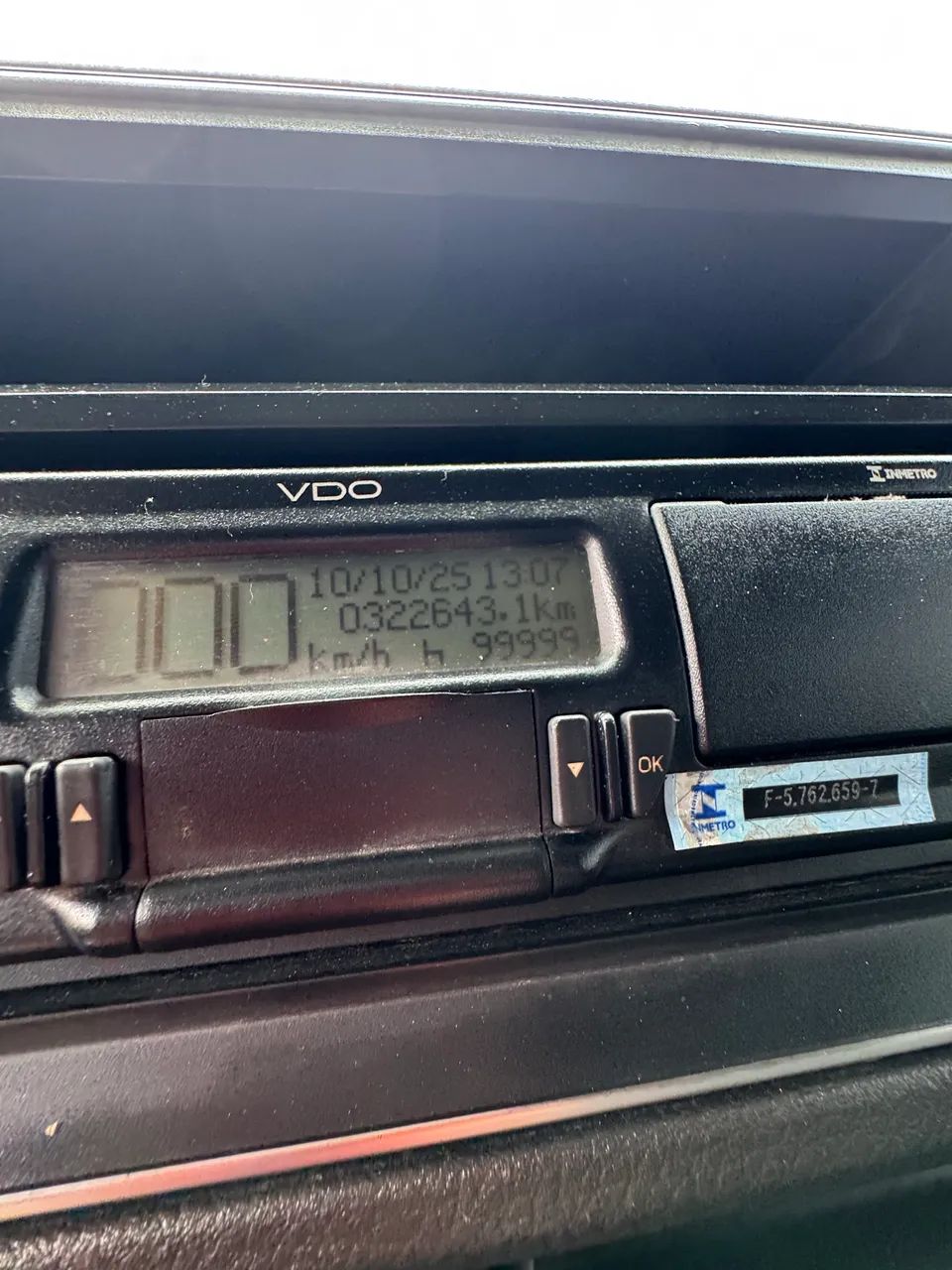 Caminhão Volkswagen Delivery 11.180 DRC 4x2 - Foto 15