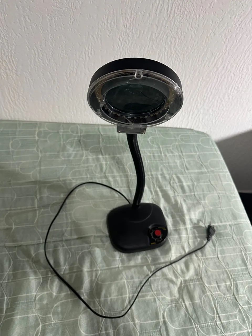 Abajur Lupa com Luz LED  - Foto 2