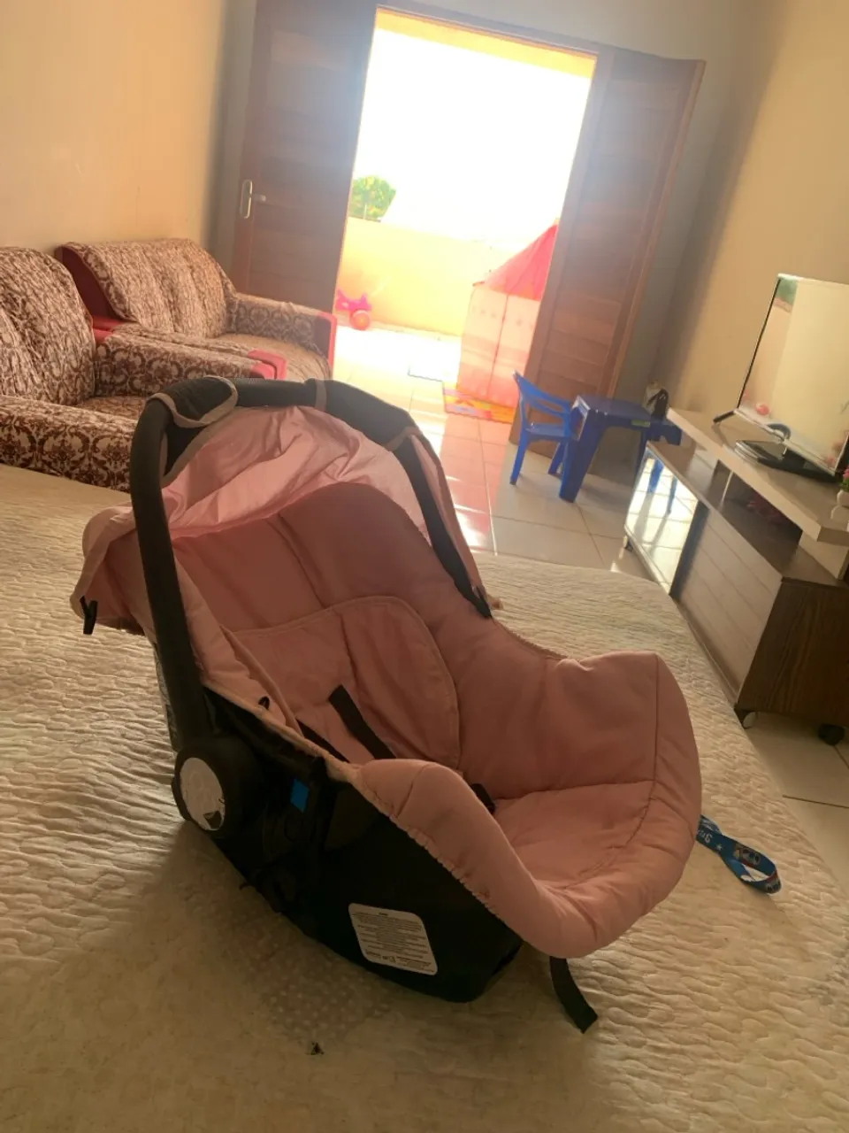 Bebê conforto rosa