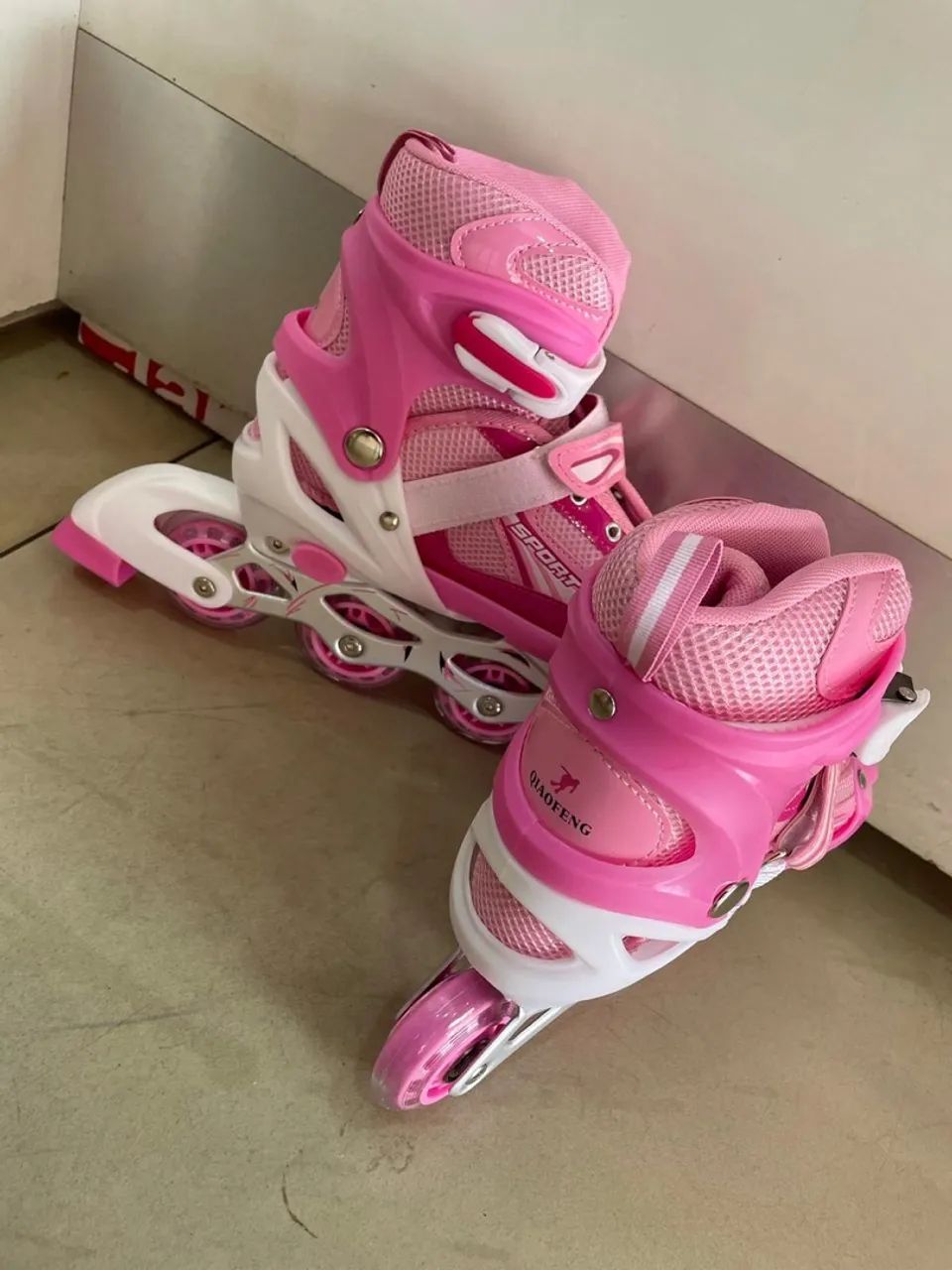 Patins in-line ajustável calça 31 ao 34 - Foto 2