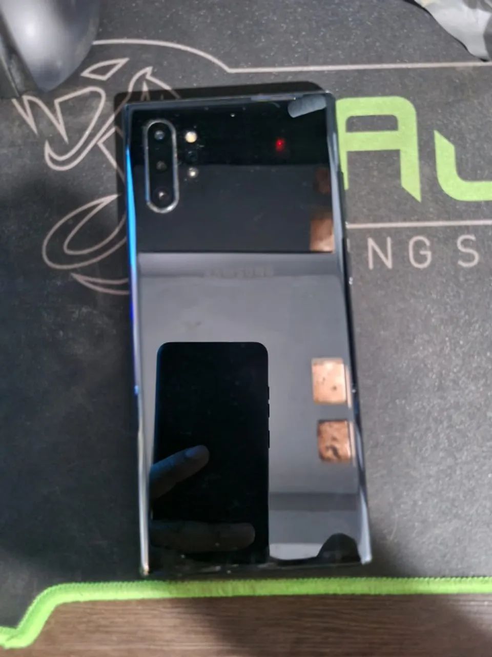Samsung Note 10 plus 256gb tela com mancha e canto trincado - Foto 5