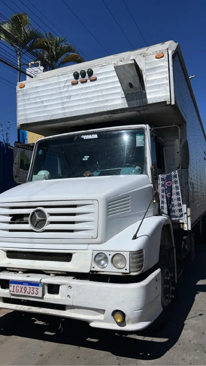 Mb 1620 97 baú