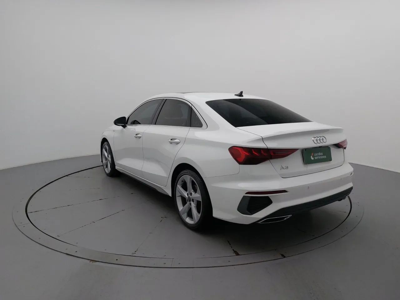 Audi A3 Sedan S-line 2.0 TFSI S-tronic, foto 5 de 15