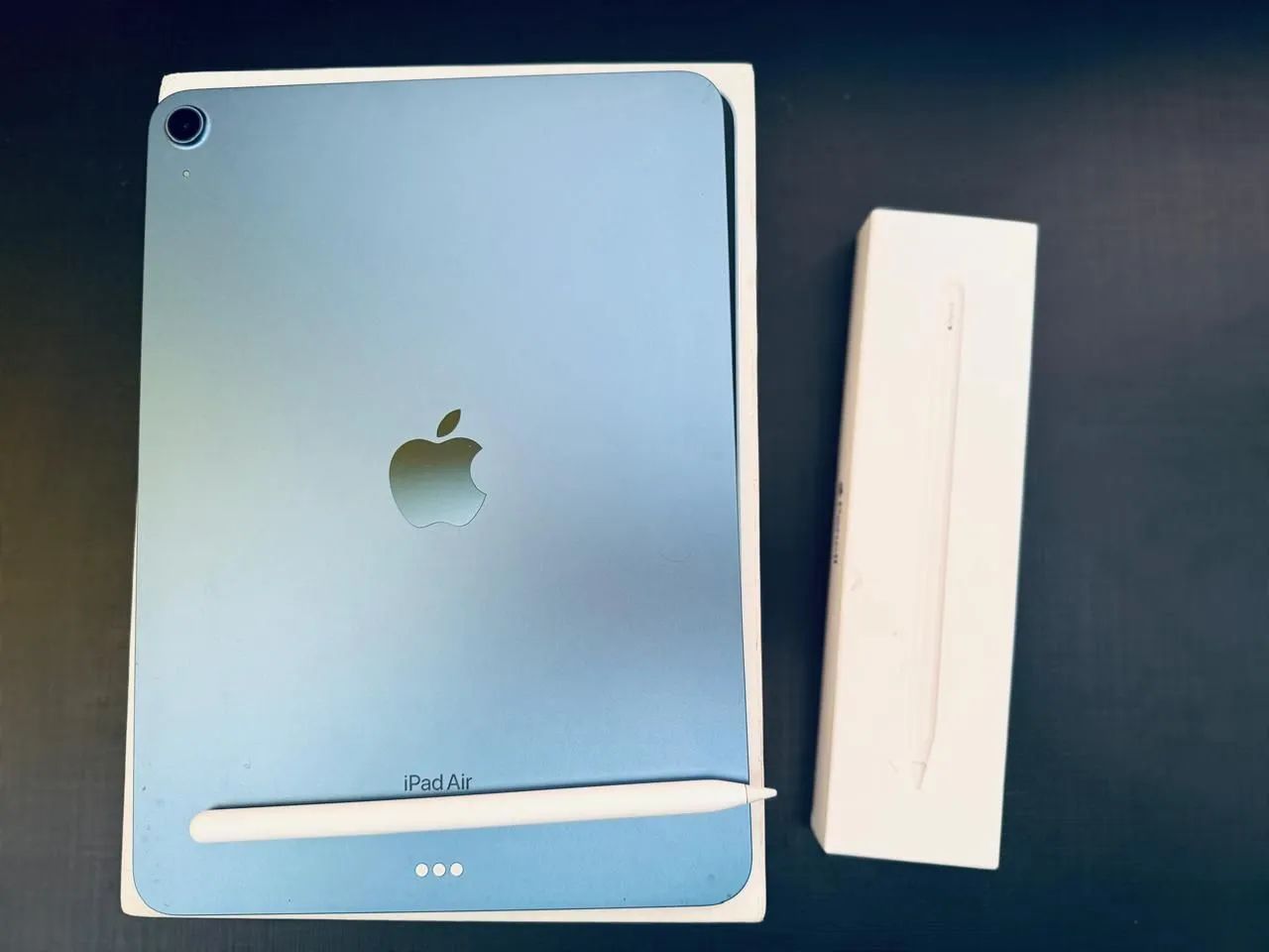 iPad Air 5 geração / 64G + Apple Pencil 2 geração + capa - Tablets