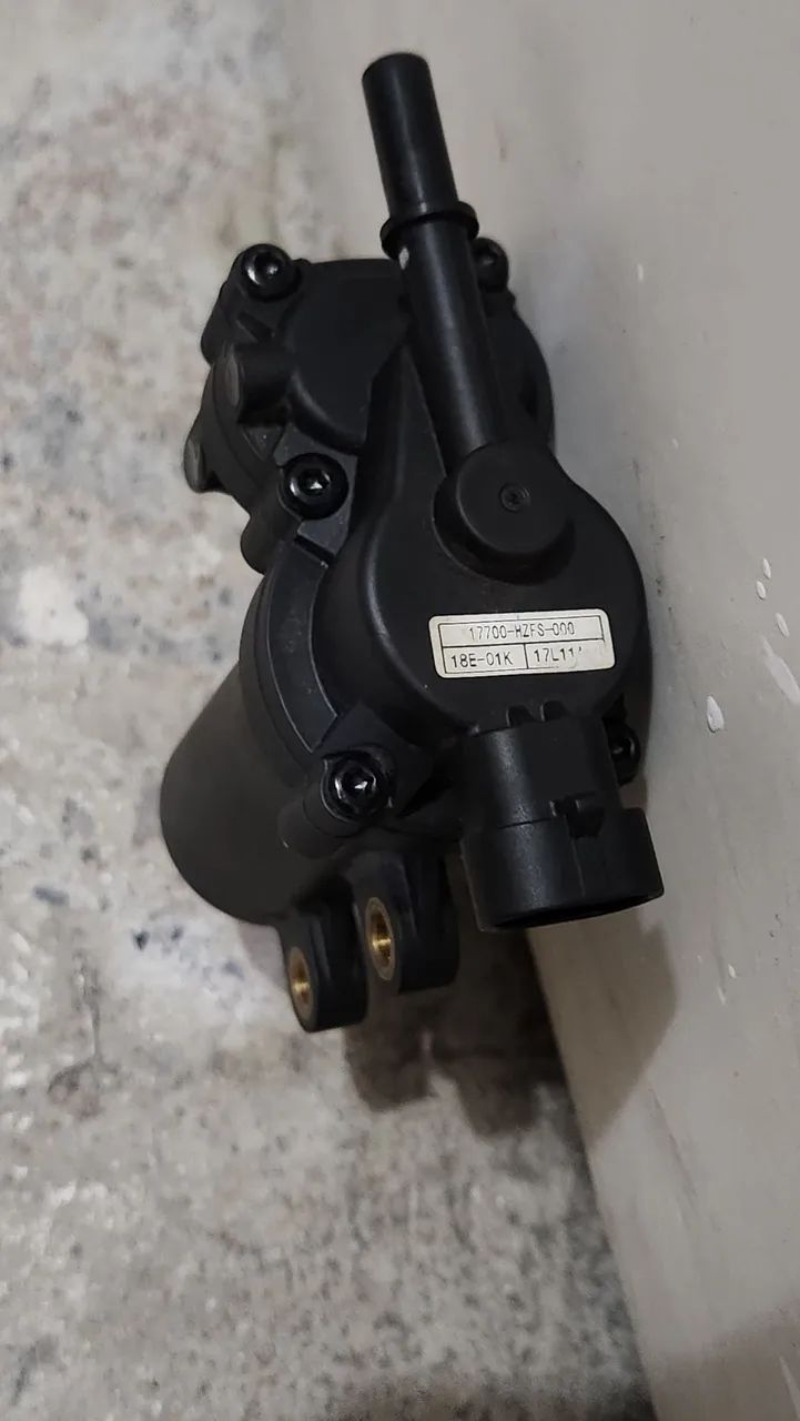 BOMBA DE GASOLINA MOTORINO VELVET LT  SEMI NOVA