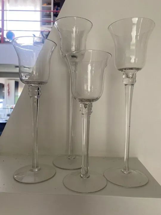 Conjunto de Castiçais de Vidro Transparente - Diferentes Tamanhos (20cm a 28cm)