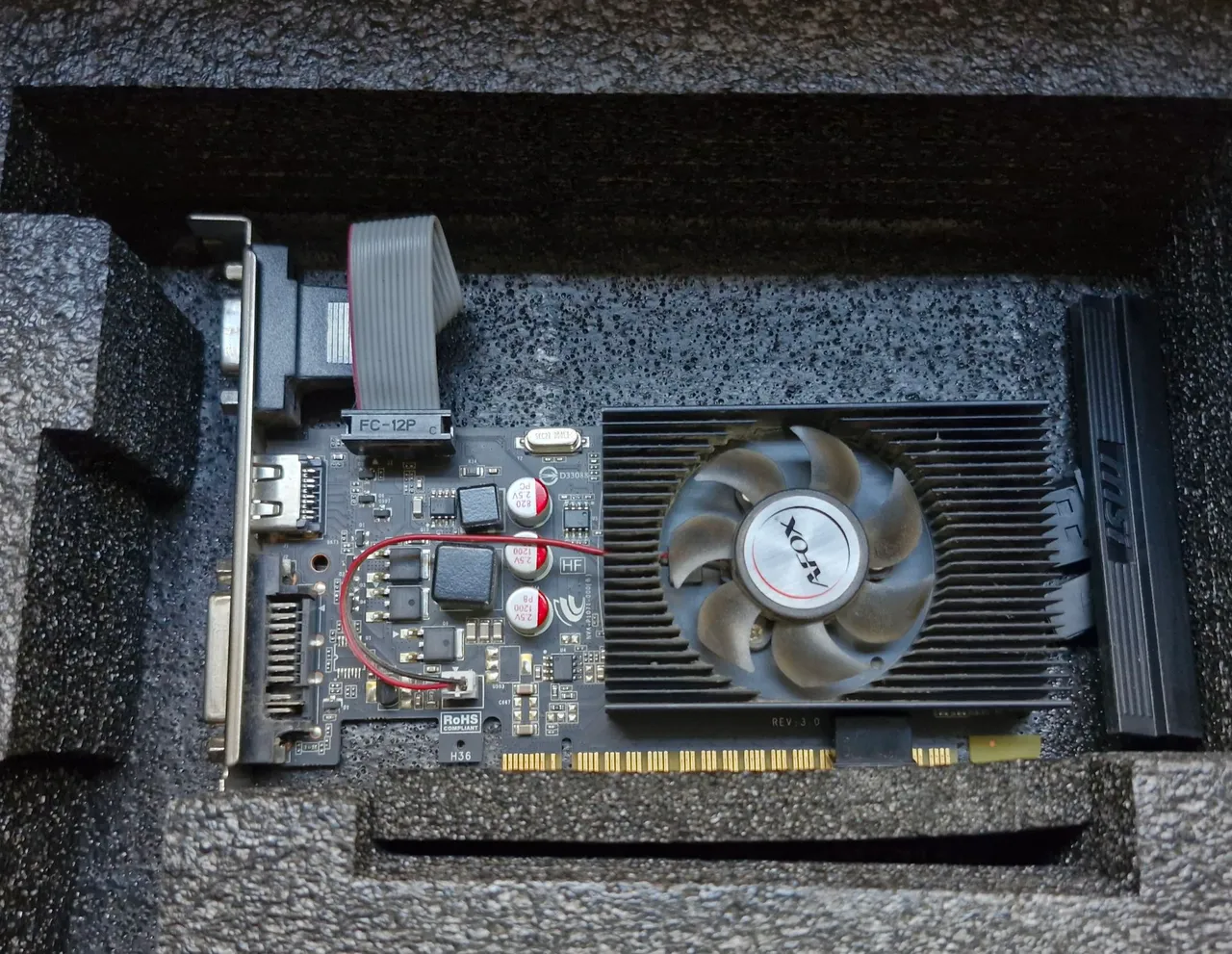 Placa de vídeo GT 730 4GB DDR3 AFOX