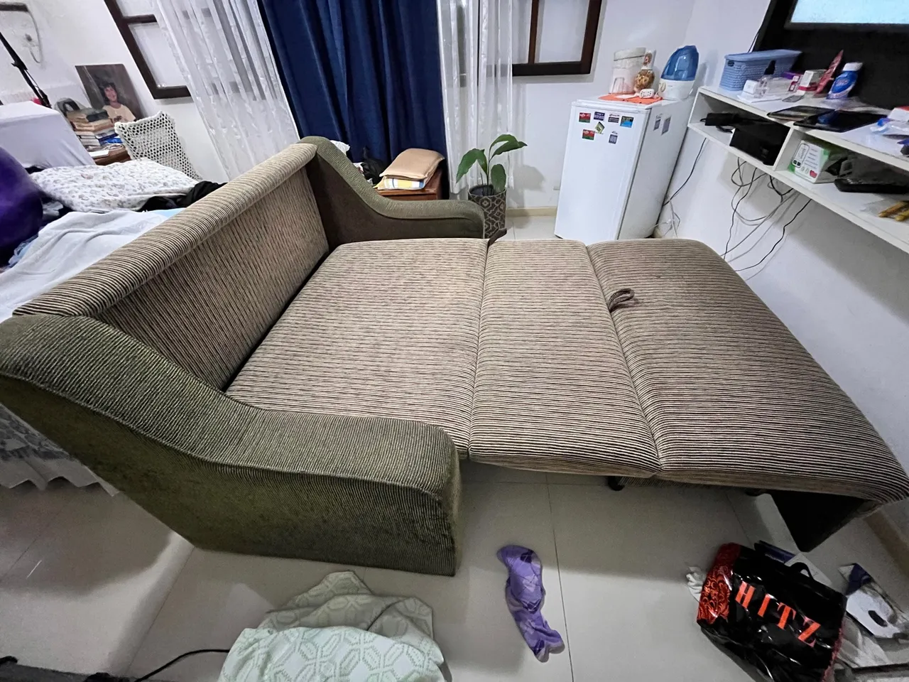 Sofá Cama com baú