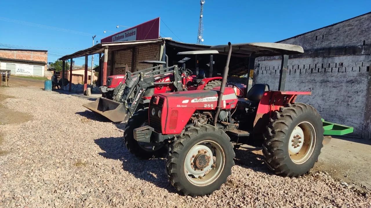 Trator Massey 255 4x4  - Foto 2