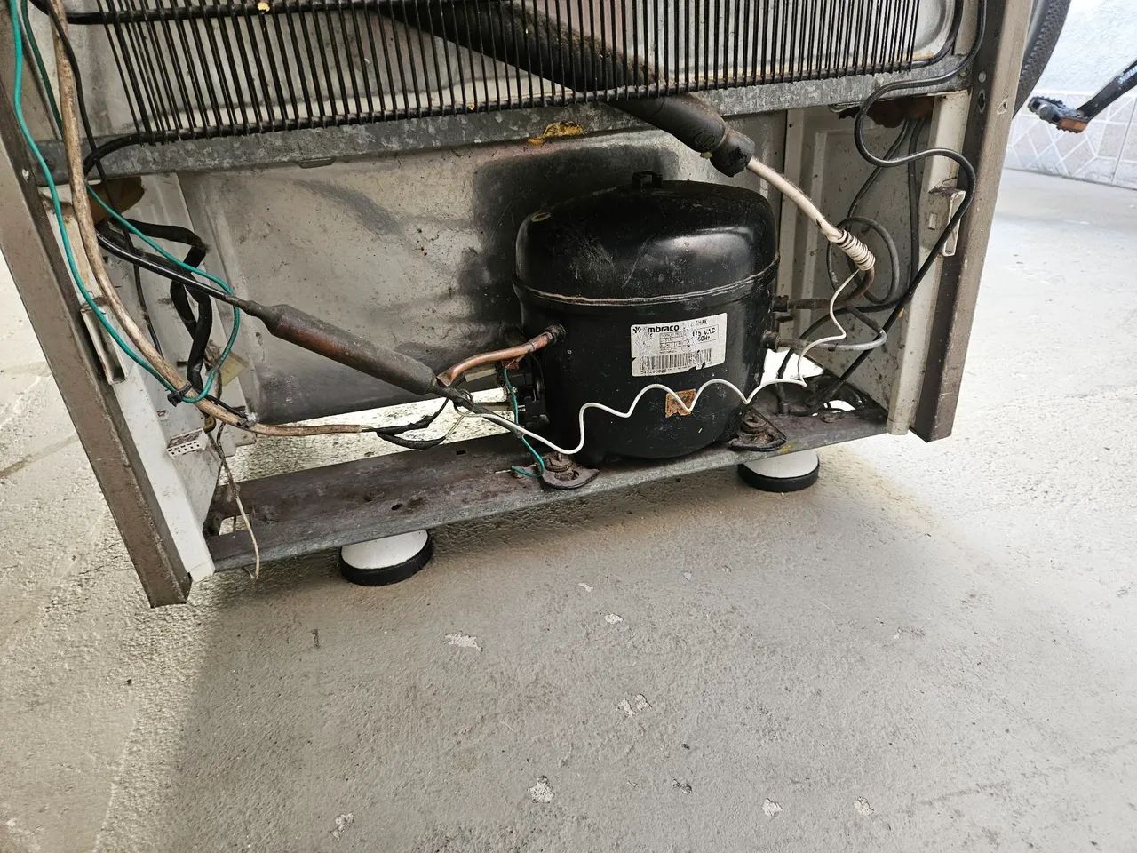 Freezer BOSCH 380L no precinho - Foto 2