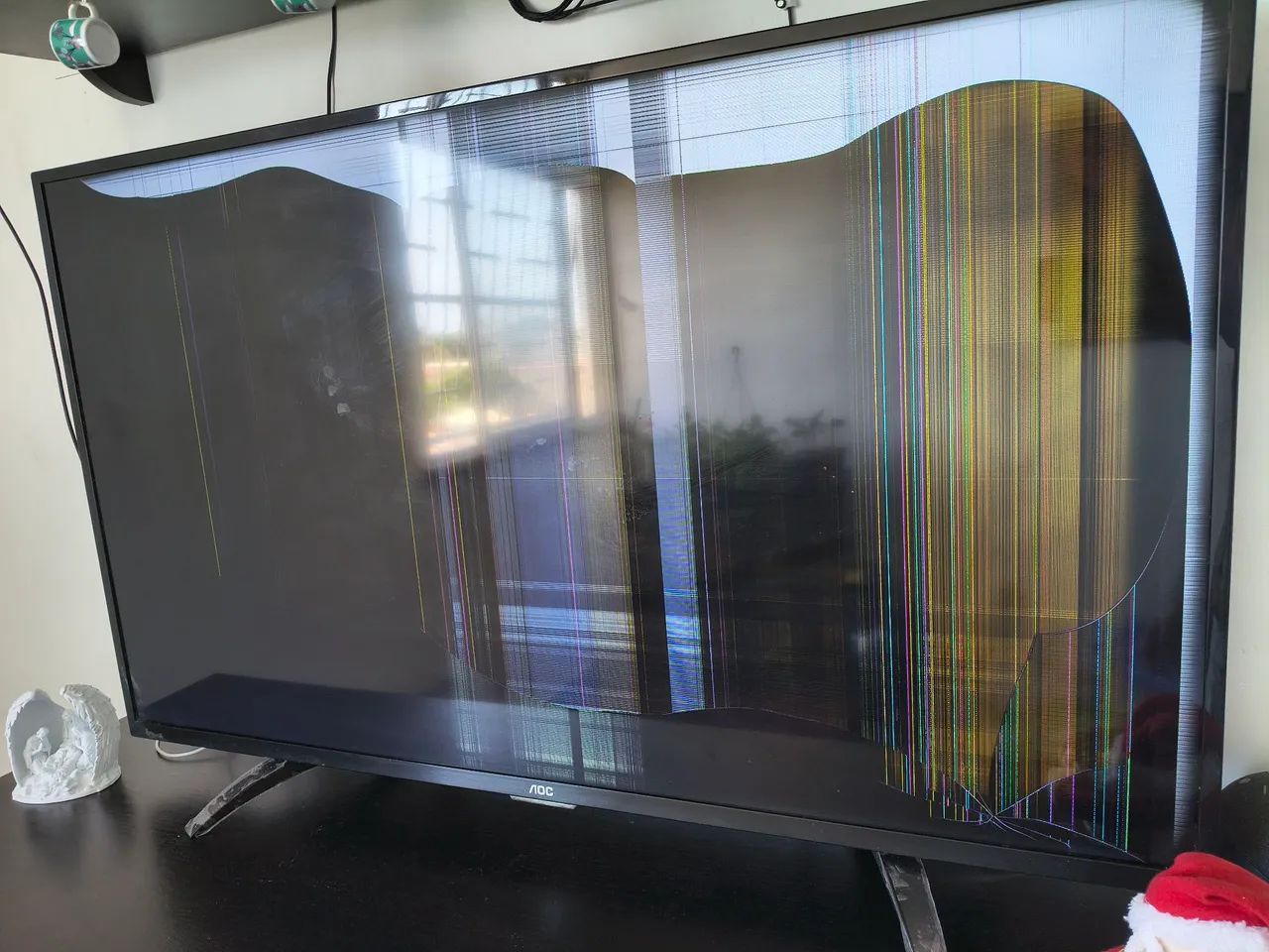 TV AOC 43 polegadas (Tela com defeito)