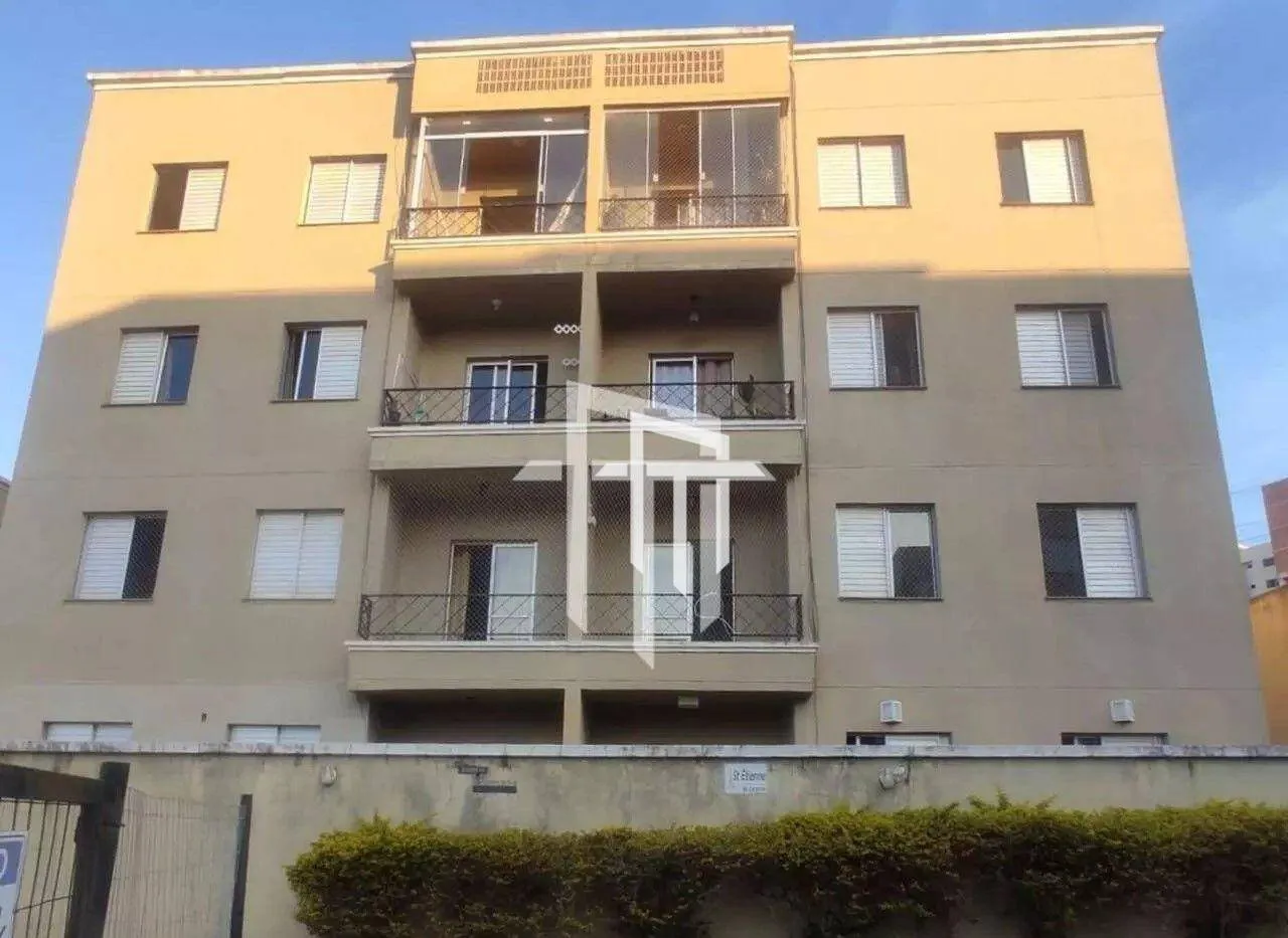 Apartamento com 3 dormitórios para alugar, 72 m² por R$ 1.300,00/mês - Jardim Country Club