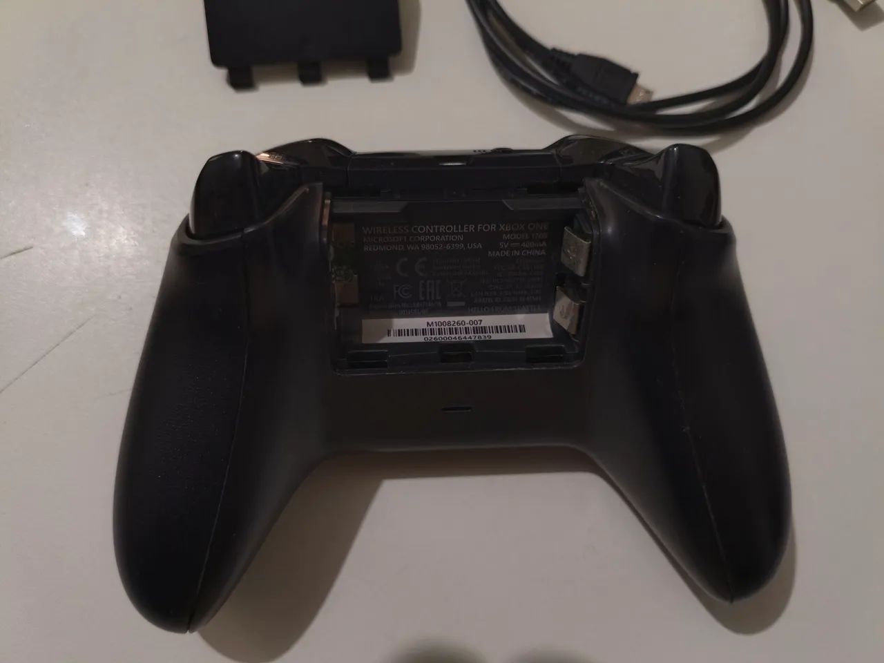 Controle Xbox One + Cabo64303554640513121