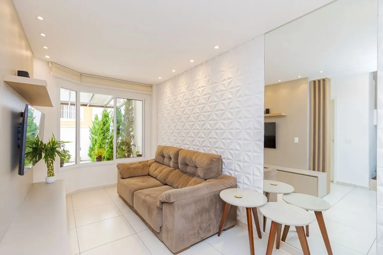 Sobrado mobiliado | Pilarzinho | Porteira fechada | 3 Dormitórios |162 m² privativios |R$