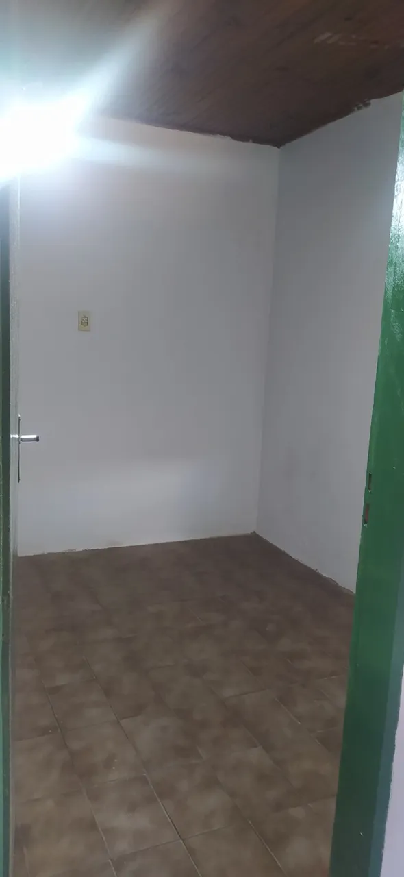 Casa no Santo Amaro,suite,sala e cozinha, localizado perto da Av Júlio de castilho